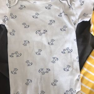 Bundle of 2 Carter’s Oneies. 18 months